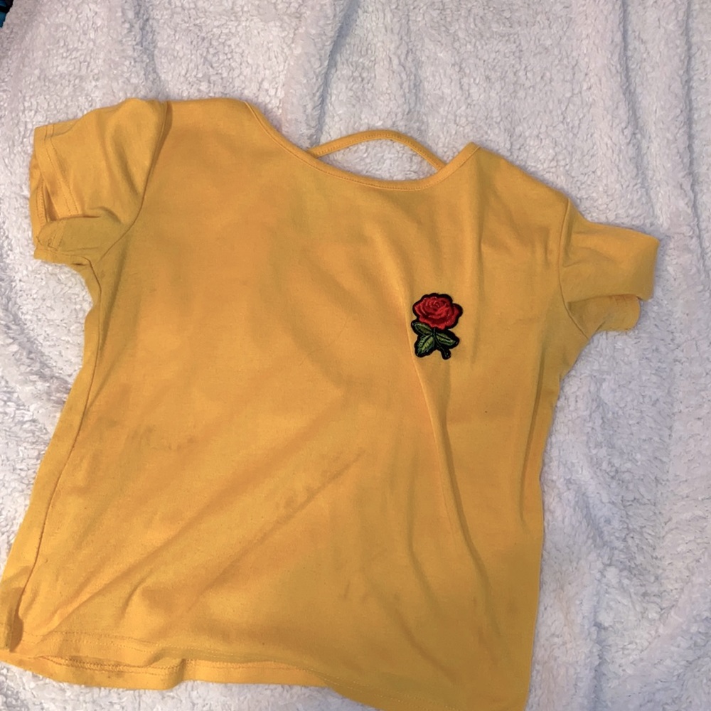 Women’s crops t shirt